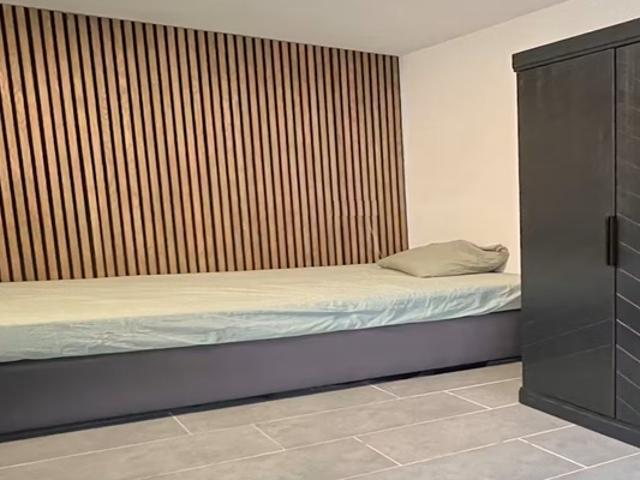 Studio te huur in Overtoomse Veld, Amsterdam