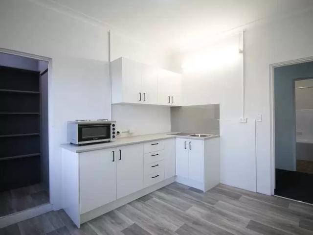 Granny Flat for rent in Eastern Suburbs, Sydney