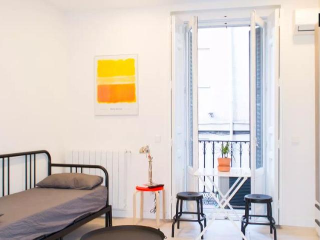 Estudio en alquiler en Salamanca, Madrid