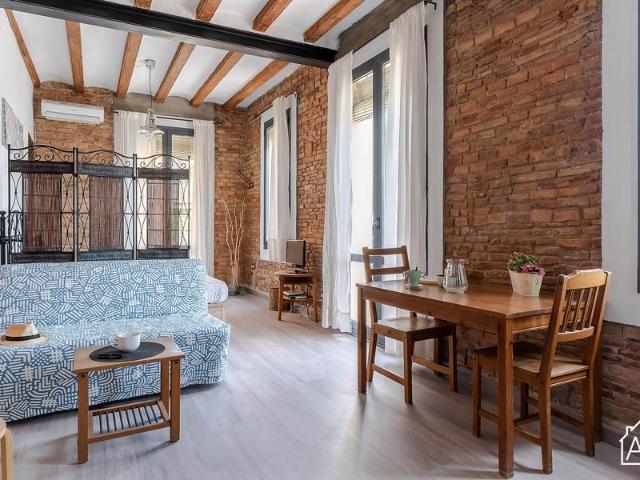 Estudio en alquiler en Ciutat Vella, Barcelonès