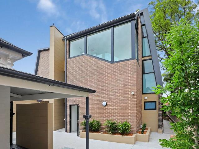 Granny Flat for rent in Sydney, New South Wales