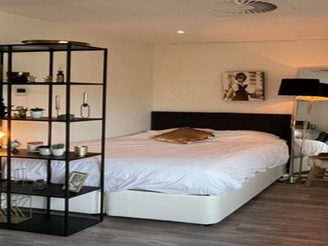 Studio te huur in Naarden, Noord Holland