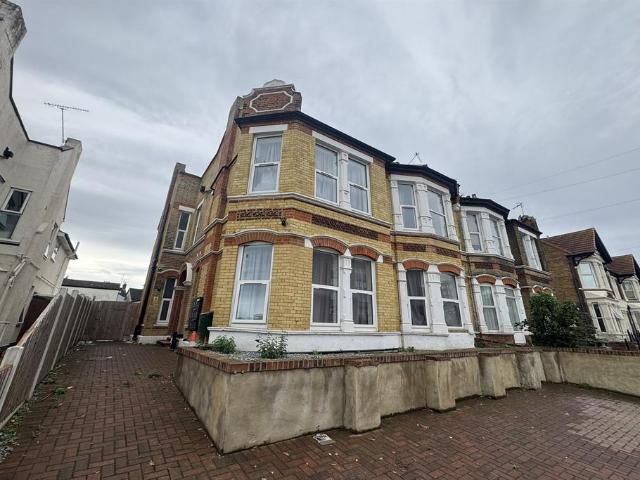 House for rent in Southend City Centre Neighbourhood, Southend-on-Sea