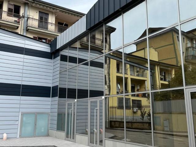 Ufficio in affitto a Atripalda, Campania