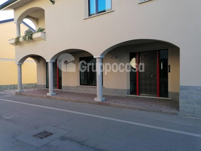 Ufficio in affitto a Boffalora Sopra Ticino, Lombardia