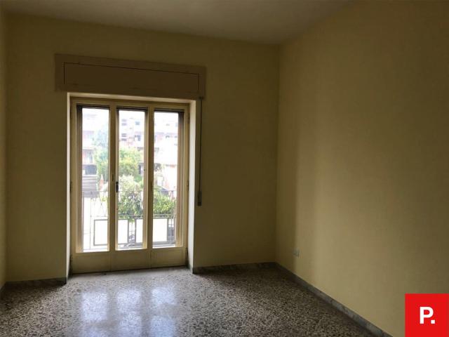 Ufficio in affitto a Casagiove, Campania