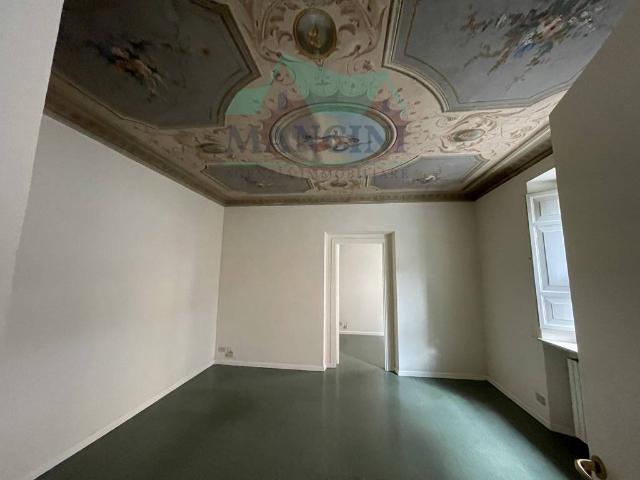 Ufficio in affitto a Marche, Ancona
