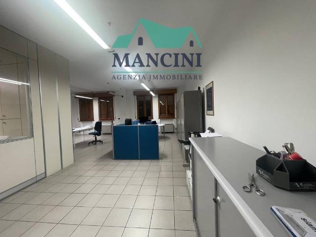 Ufficio in affitto a Marche, Ancona