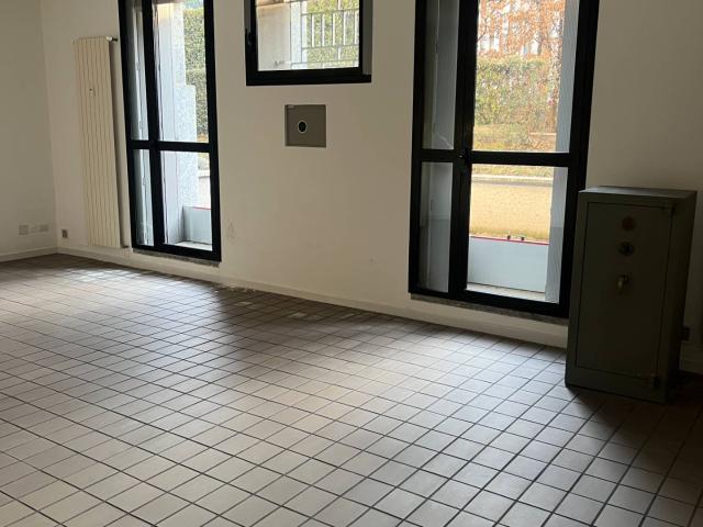 Ufficio in affitto a San Gerardo, Monza