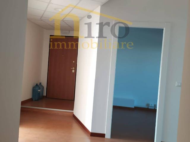 Ufficio in affitto a Pescara, Abruzzo