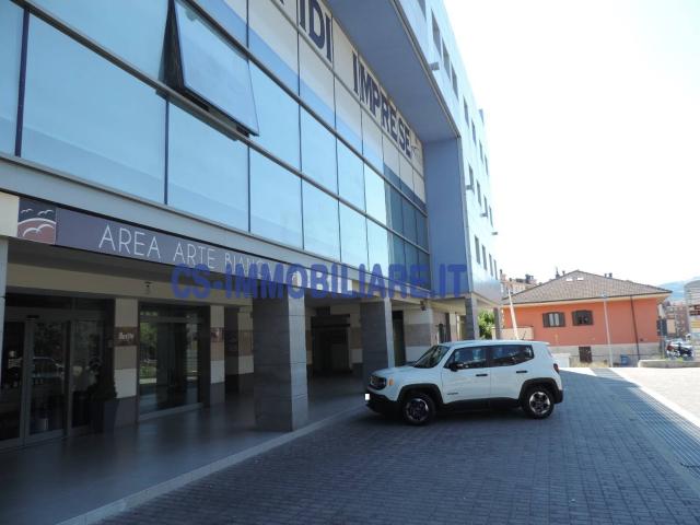 Ufficio in affitto a Quartiere Europa, Potenza