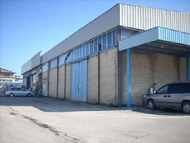 Ufficio in affitto a Porto d'Ascoli centro, Marche