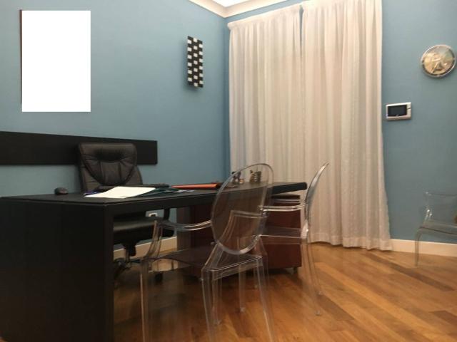 Ufficio in affitto a San Giuseppe Vesuviano, Campania