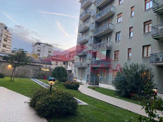 Ufficio in affitto a Volta-Prealpi, Saronno