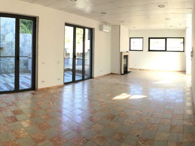 Ufficio in affitto a Albisola Capo, Liguria