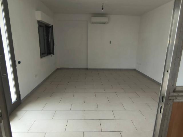 Ufficio in affitto a Spoltore, Abruzzo