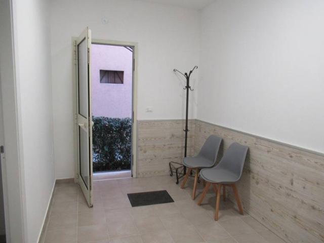 Ufficio in affitto a Villa Raspa, Spoltore