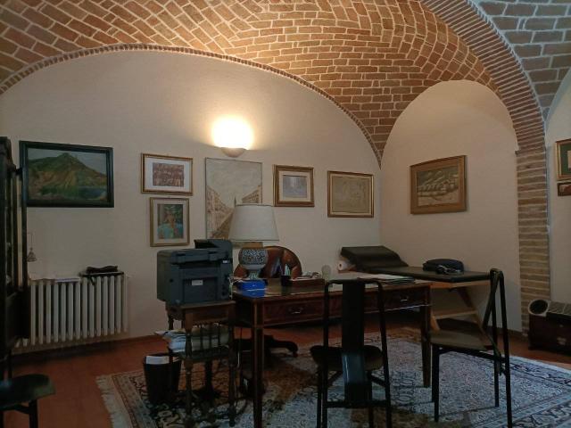 Ufficio in affitto a Scapriano, Teramo