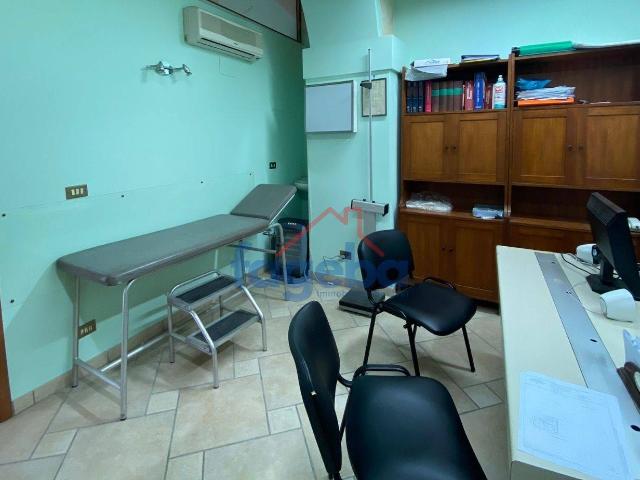 Ufficio in affitto a Puglia, Barletta-andria-trani