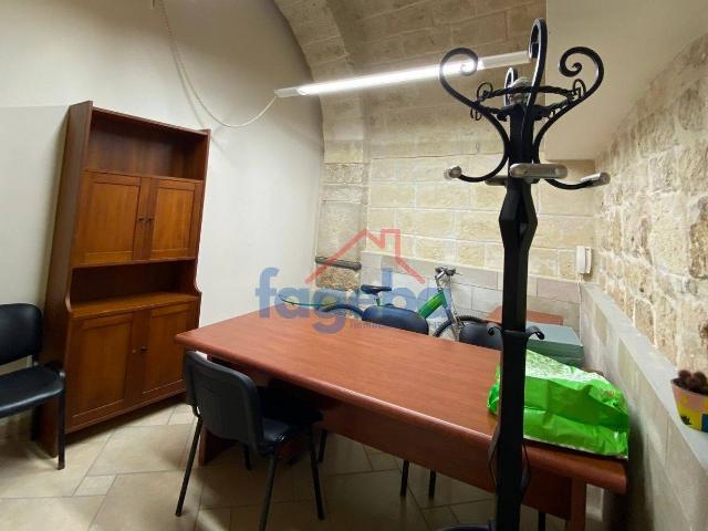 Ufficio in affitto a Puglia, Barletta-andria-trani
