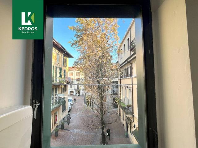 Ufficio in affitto a Biumo Superiore, Varese