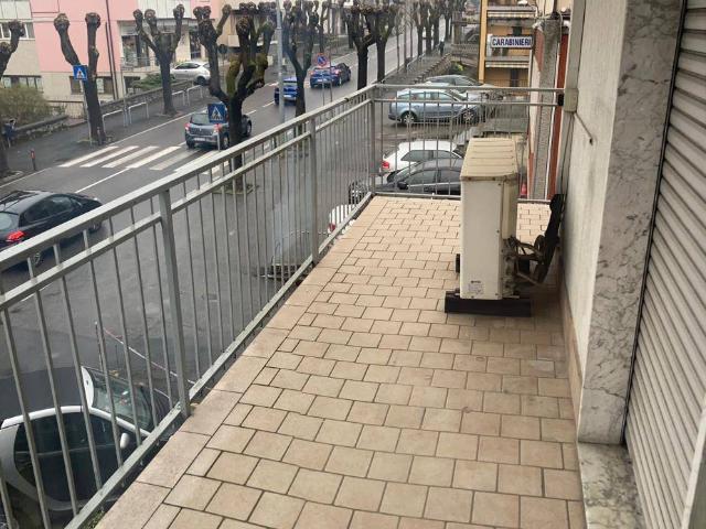 Ufficio in affitto a Zogno, Bergamo