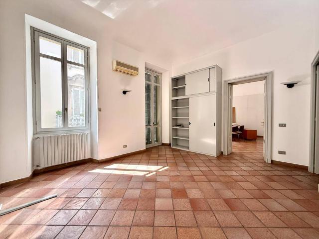 Ufficio in vendita a Piemonte, Alessandria