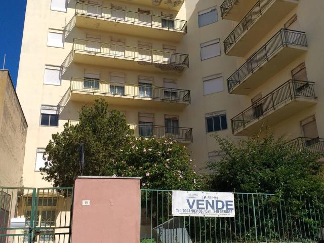 Ufficio in vendita a Quartiere San Niccolò, Castelvetrano
