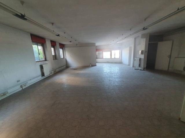 Ufficio in vendita a Giulianova, Abruzzo