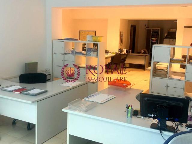 Ufficio in vendita a Livorno, Toscana
