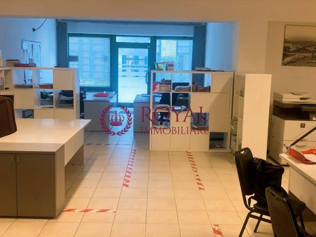 Ufficio in vendita a Livorno, Toscana