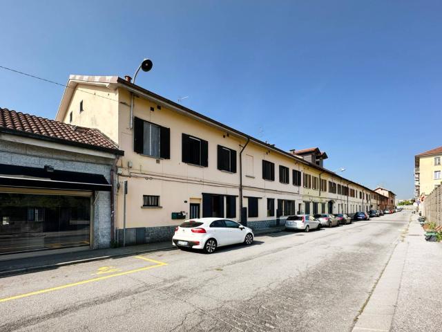 Ufficio in vendita a San Rocco, Monza