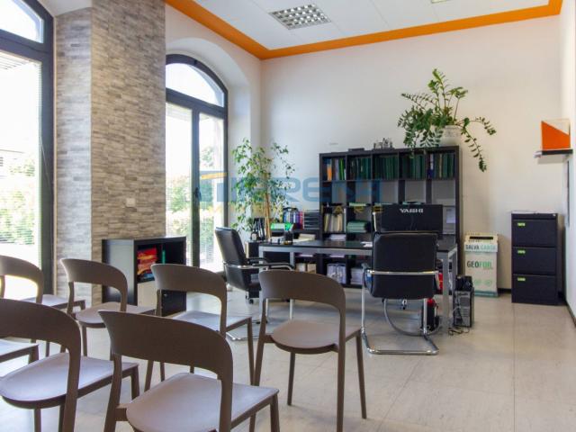 Ufficio in vendita a Ospedaletto, Pisa
