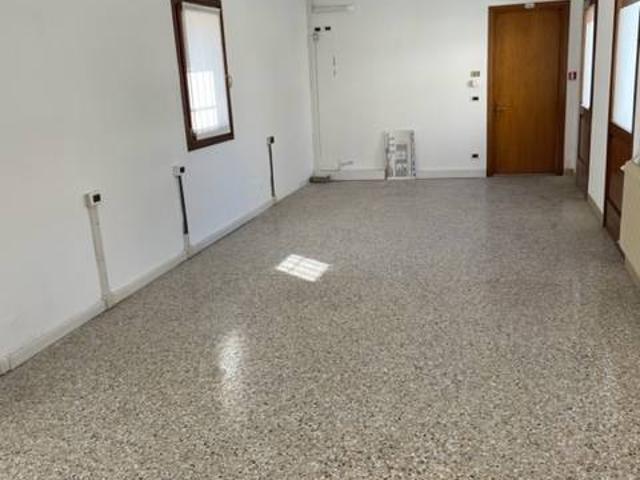 Ufficio in vendita a Pordenone, Friuli-Venezia Giulia