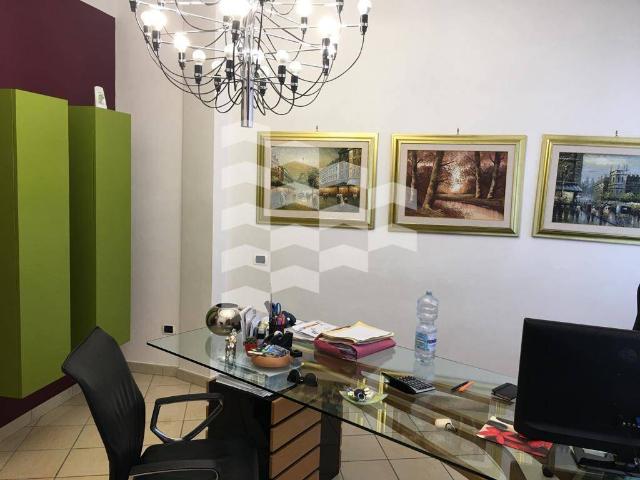 Ufficio in vendita a Sala Consilina, Campania