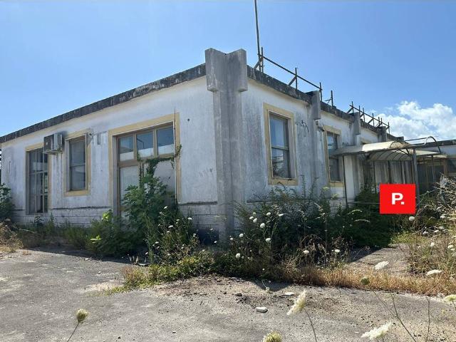 Ufficio in vendita a Capua, Campania