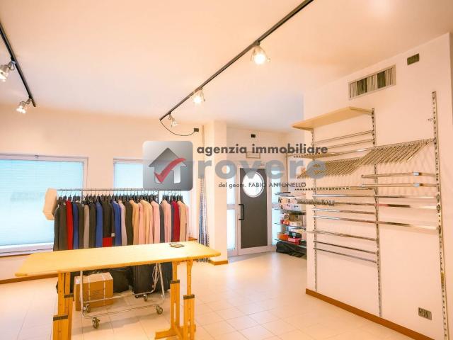 Ufficio in vendita a Treviso, Veneto