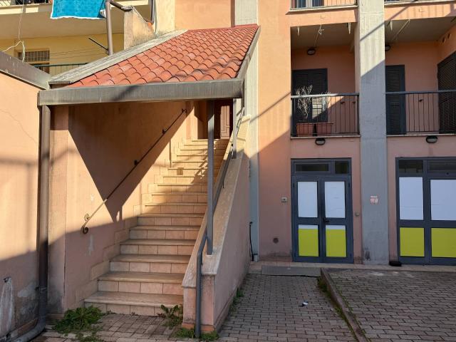 Ufficio in vendita a Villaggio Rinascita, Roma Capitale