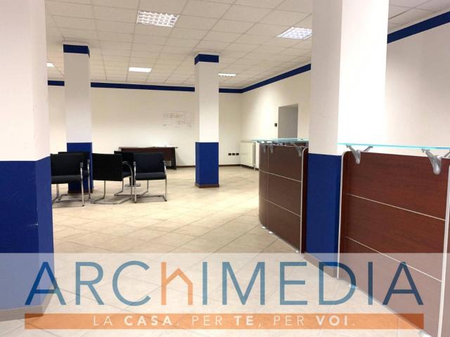 Ufficio in vendita a Biumo Superiore, Varese