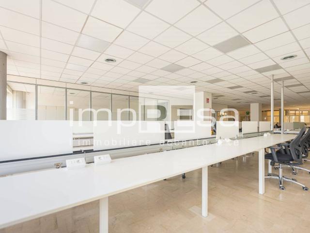 Ufficio in vendita a Villorba, Carità