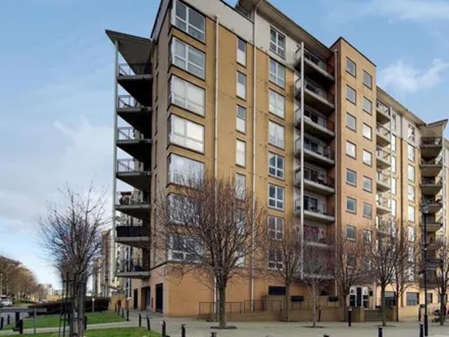 Apartment for rent in Virginia Quay, Blackwall
