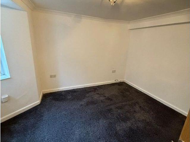 Apartment for rent in Upton, Greater London
