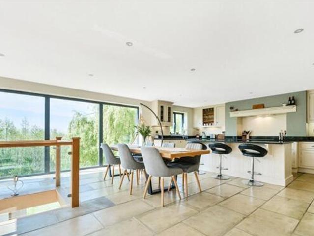 House for sale in Calne, Wiltshire