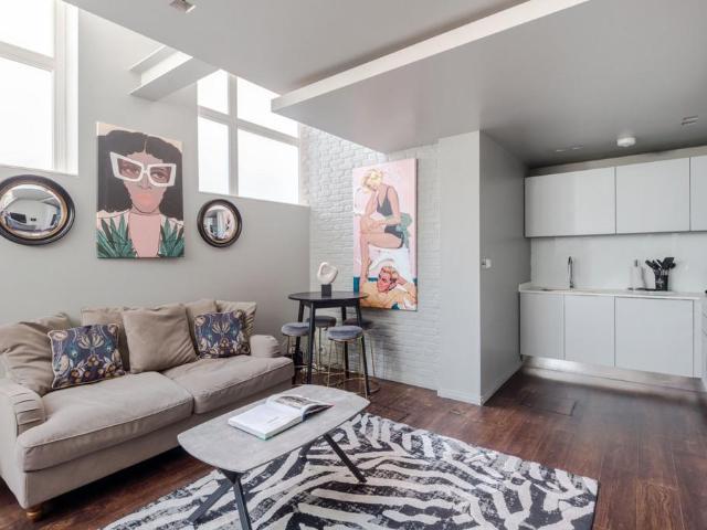 House for rent in Seven Dials, Bloomsbury