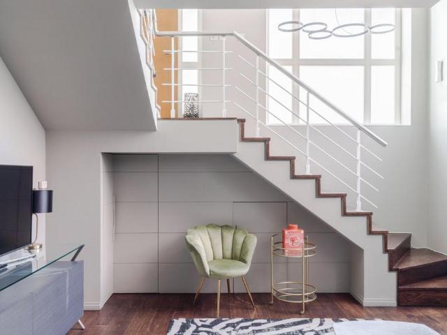 House for rent in Seven Dials, Bloomsbury