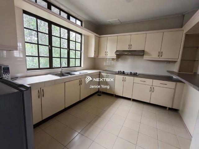 Apartment for rent in Taman Pelangi, Johor Bahru