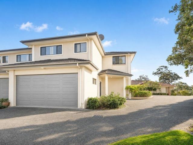 Townhouse for sale in Ambergate, New South Wales