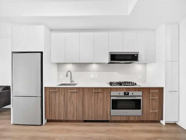 Condo for rent in Eau Claire, Calgary