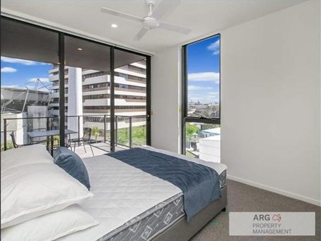 Apartment for rent in Toombul, Queensland