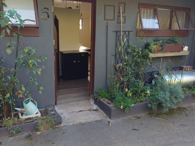 Apartment for rent in Field's Hill, Kloof